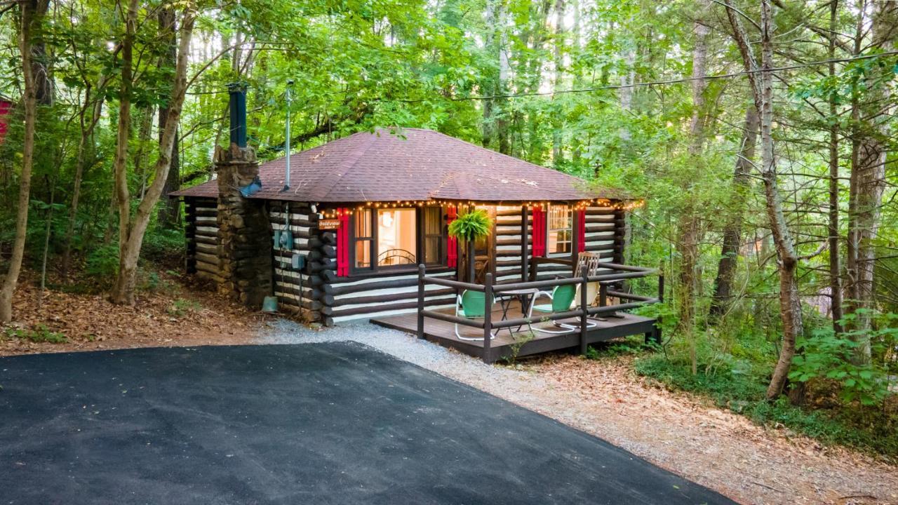 Log Cabin Motor Court Asheville Kültér fotó